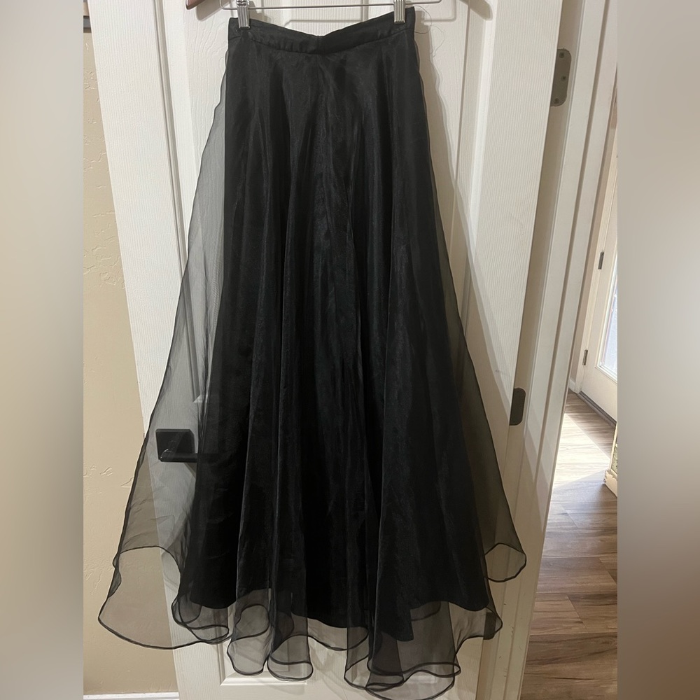 Long vintage skirt, The Gilbert for Tally NY, black, size 4